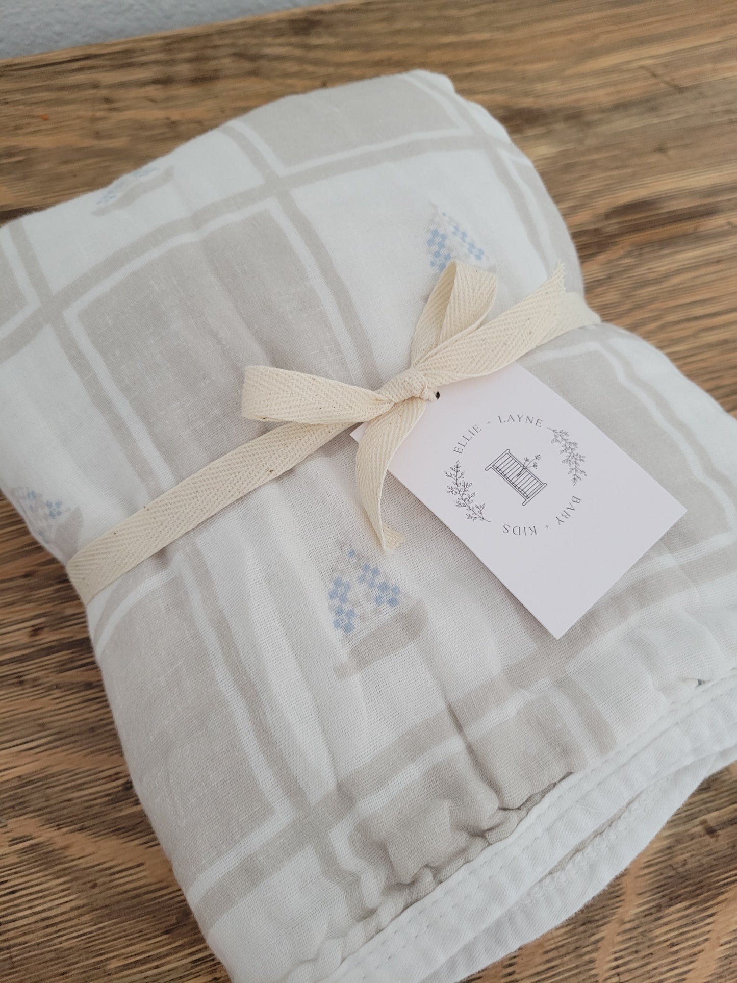 Quilted Sailboats QUILTED 6 Layer Gauze Blanket