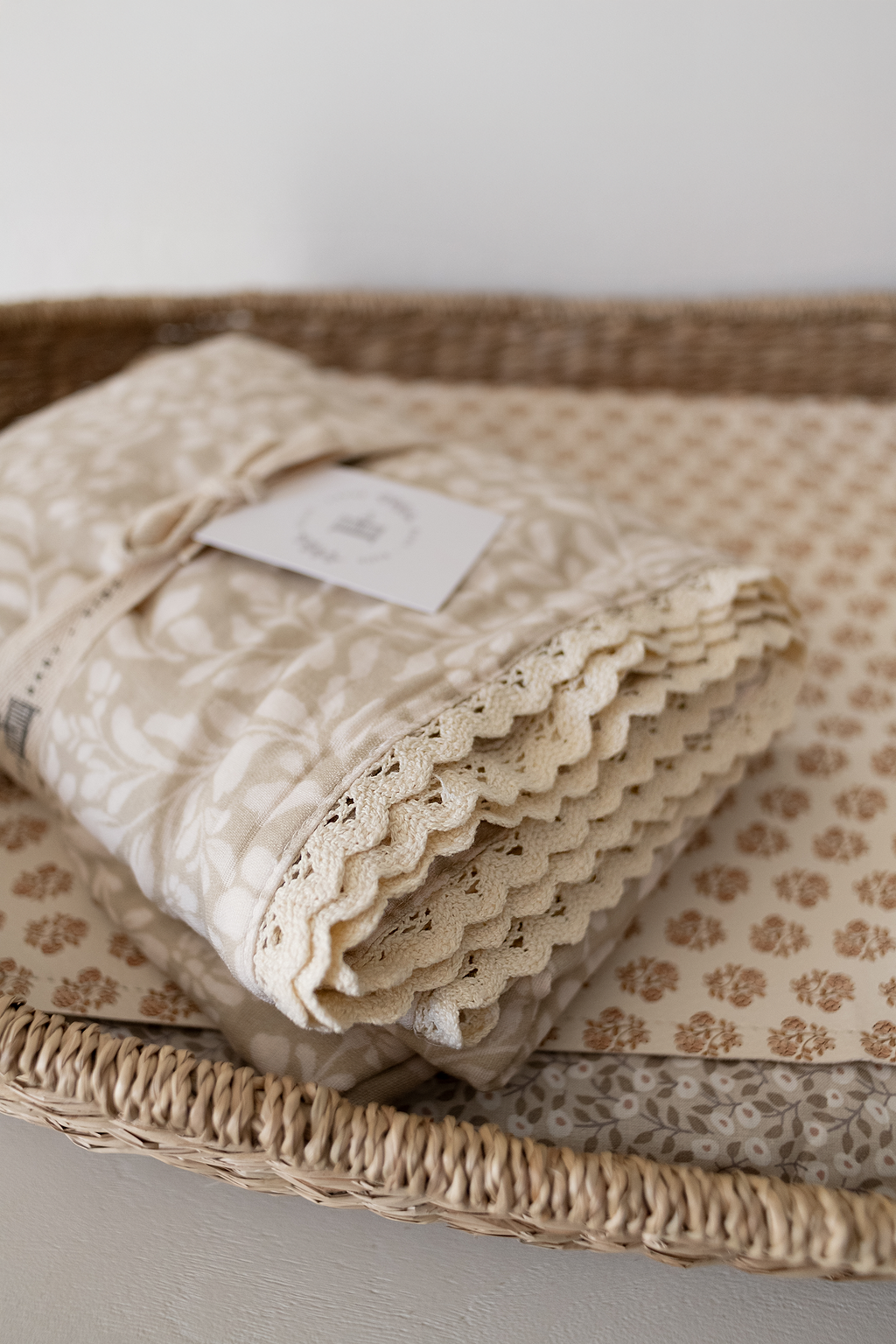 Heritage Floral 6 Layer Gauze Blanket