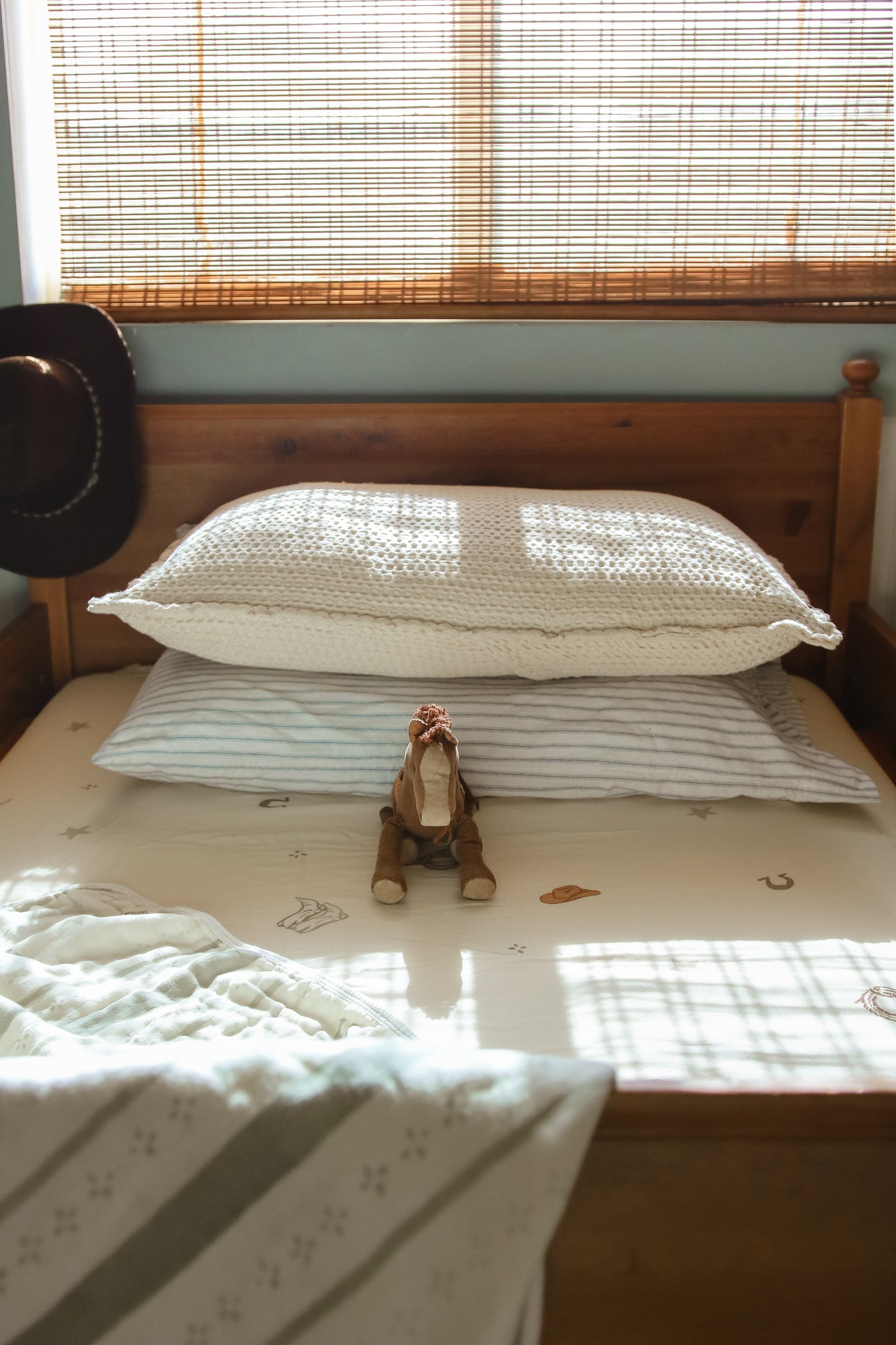Vintage Country- Cowboy Muslin Crib Sheet