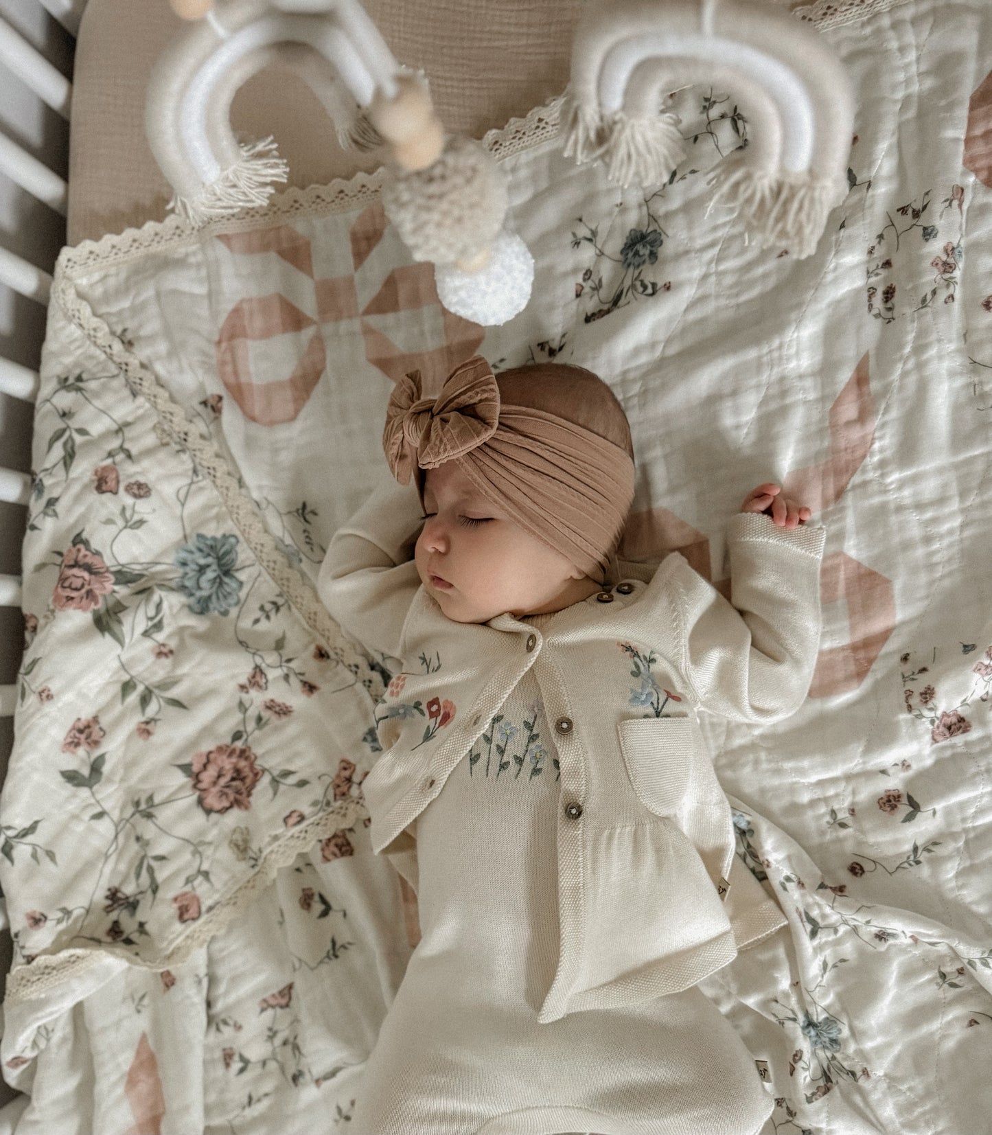 Bows and Florals Patchwork QUILTED 6 Layer Gauze Blanket