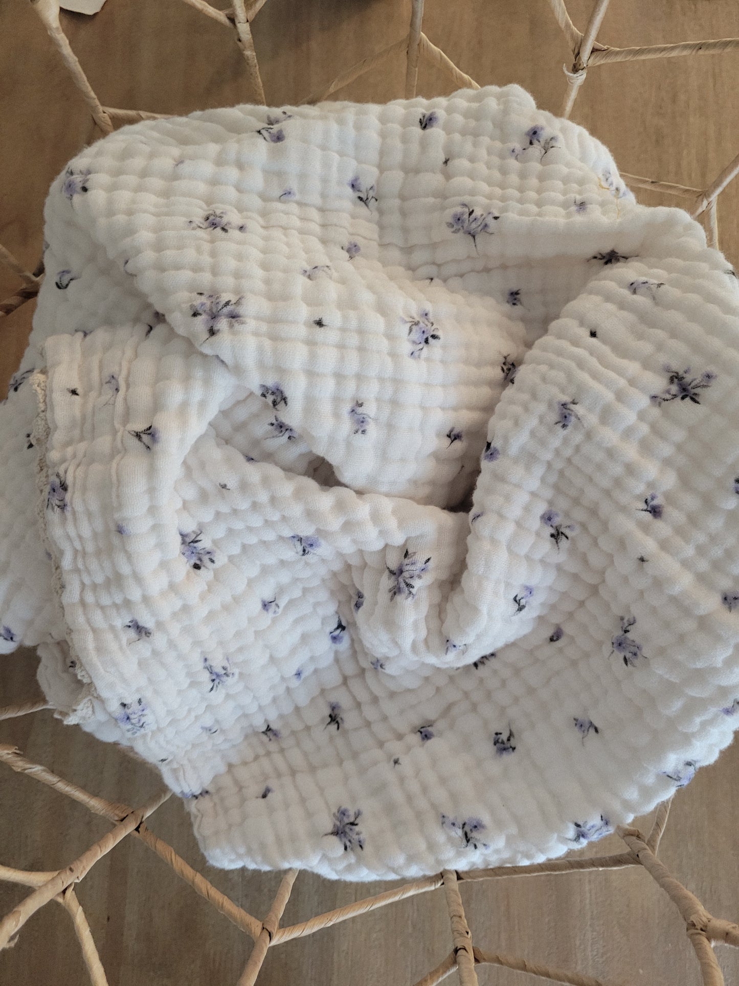 Lottie Vintage Floral 6 Layer Gauze Blanket