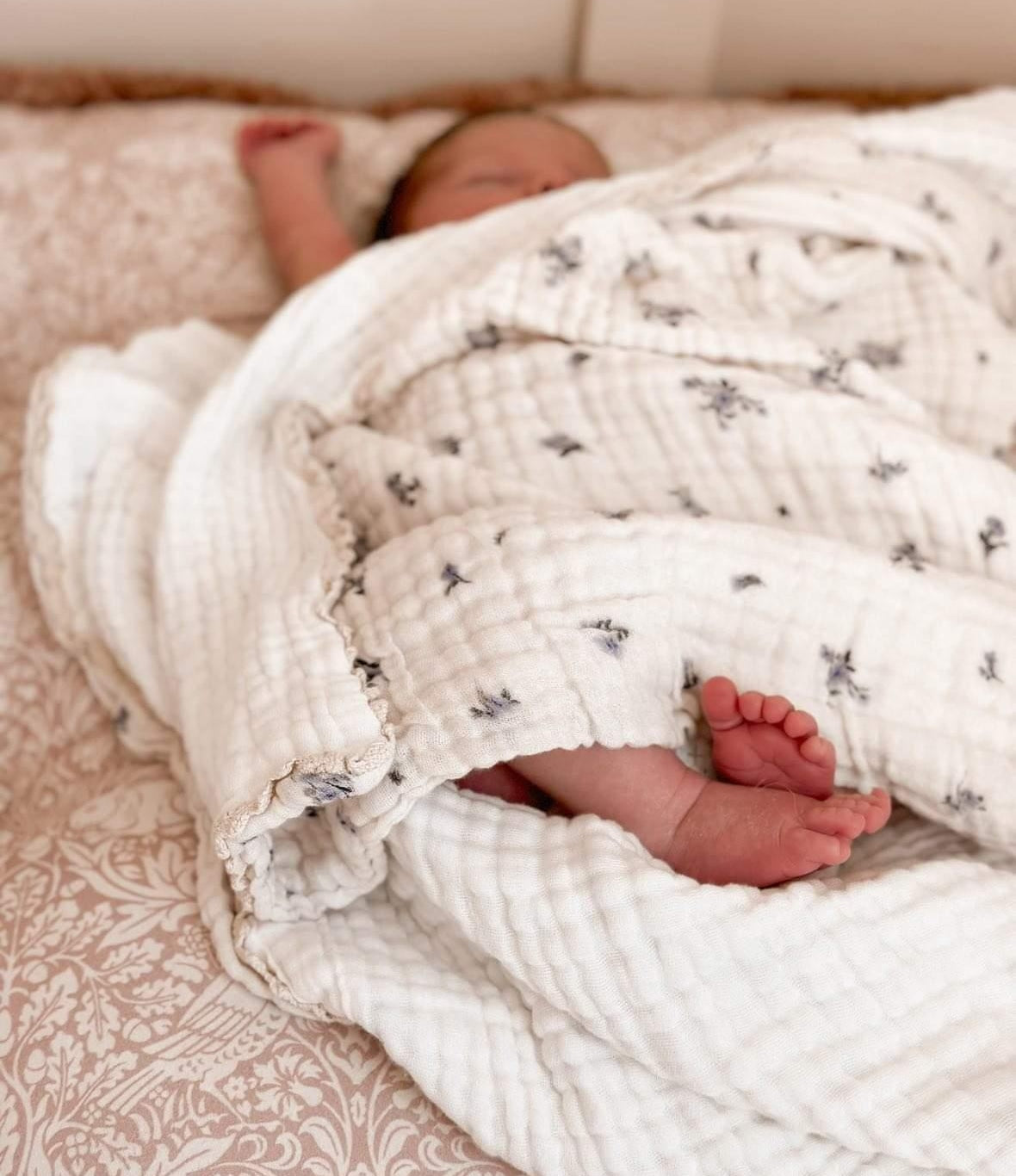 Lottie Vintage Floral 6 Layer Gauze Blanket