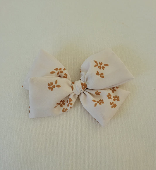 Large Pinwheel Bow- Fall Neutral Floral