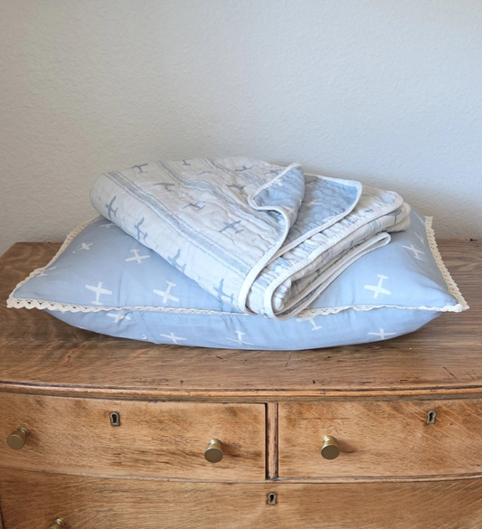 Big Kid Throw Blanket + Sham SET- Vintage Airplanes