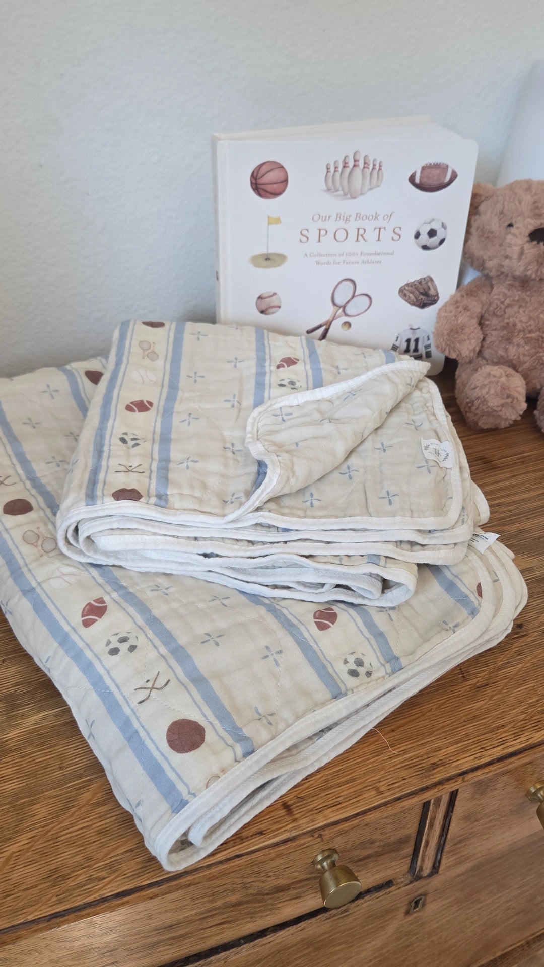 Big Kid Blanket 6 Layer Gauze QUILTED- Vintage Sports