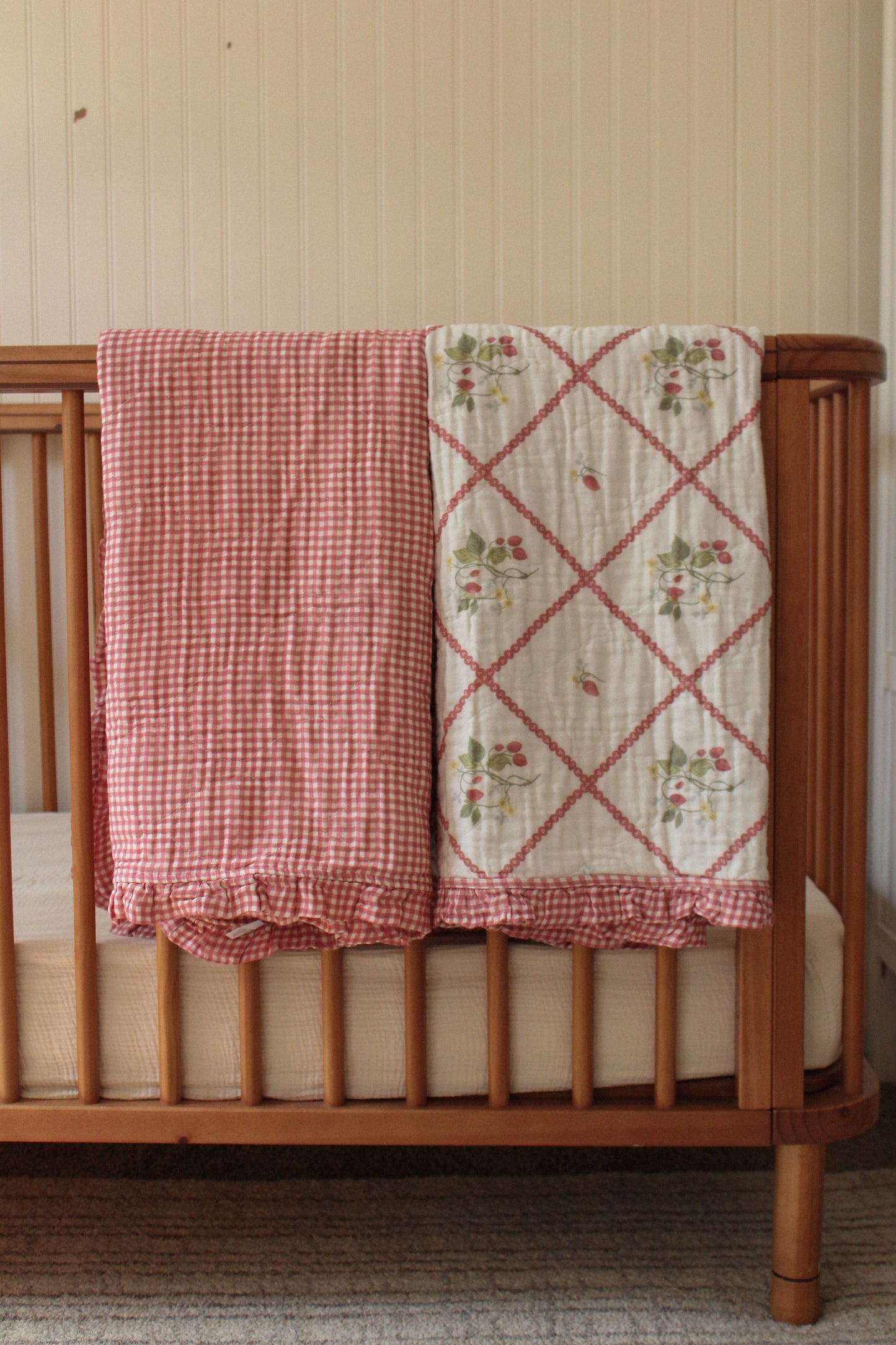 Ruby Strawberry Ruffle Quilt 6 Layer Gauze Blanket