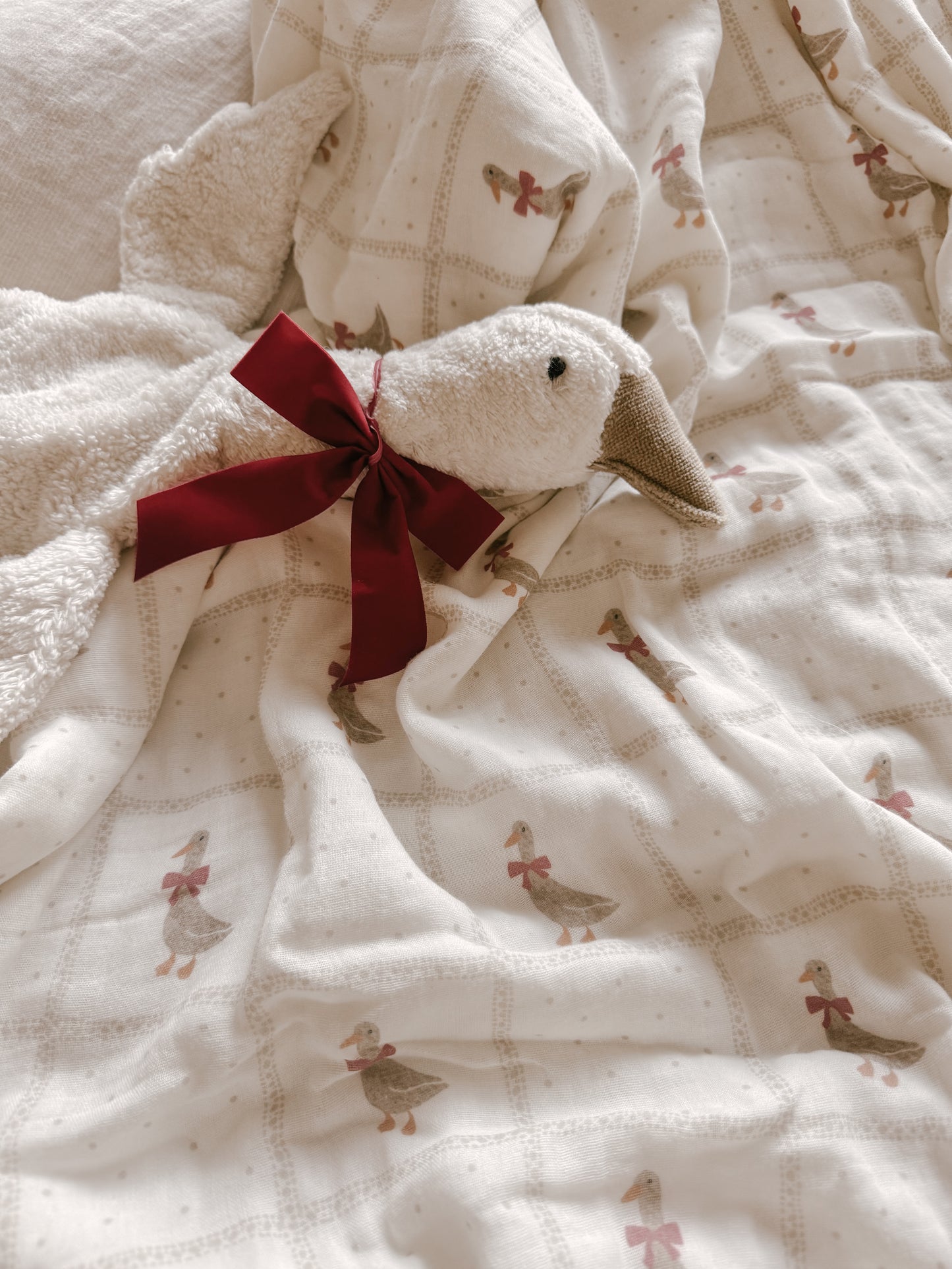 Holiday Goose 6 Layer Gauze Blanket