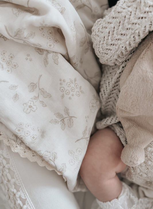 Serenity Floral 6 Layer Gauze Blanket