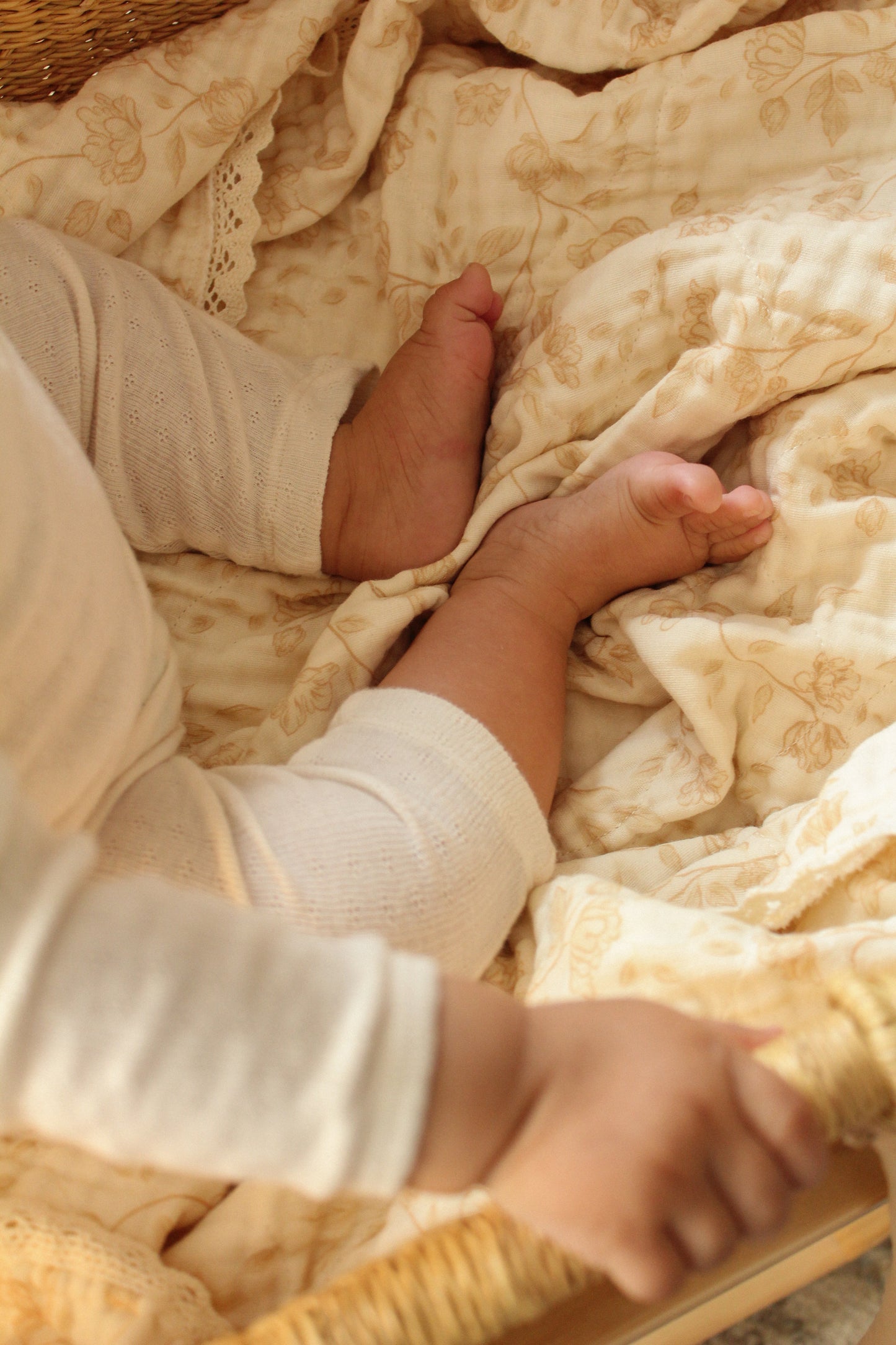 Goldie Buttercream Floral QUILTED 6 Layer Gauze Blanket