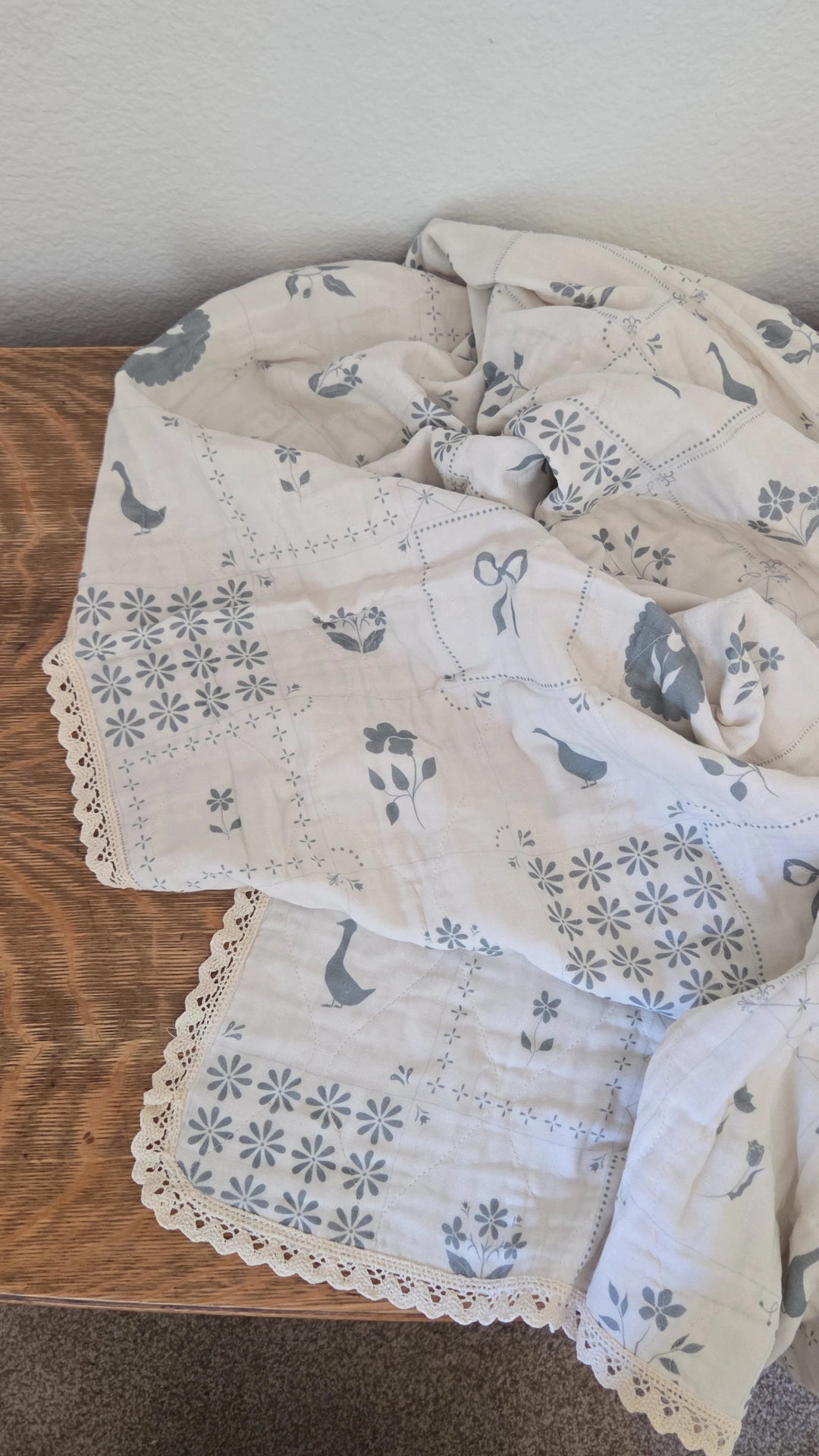 Delft Tile QUILTED 6 Layer Gauze Blanket