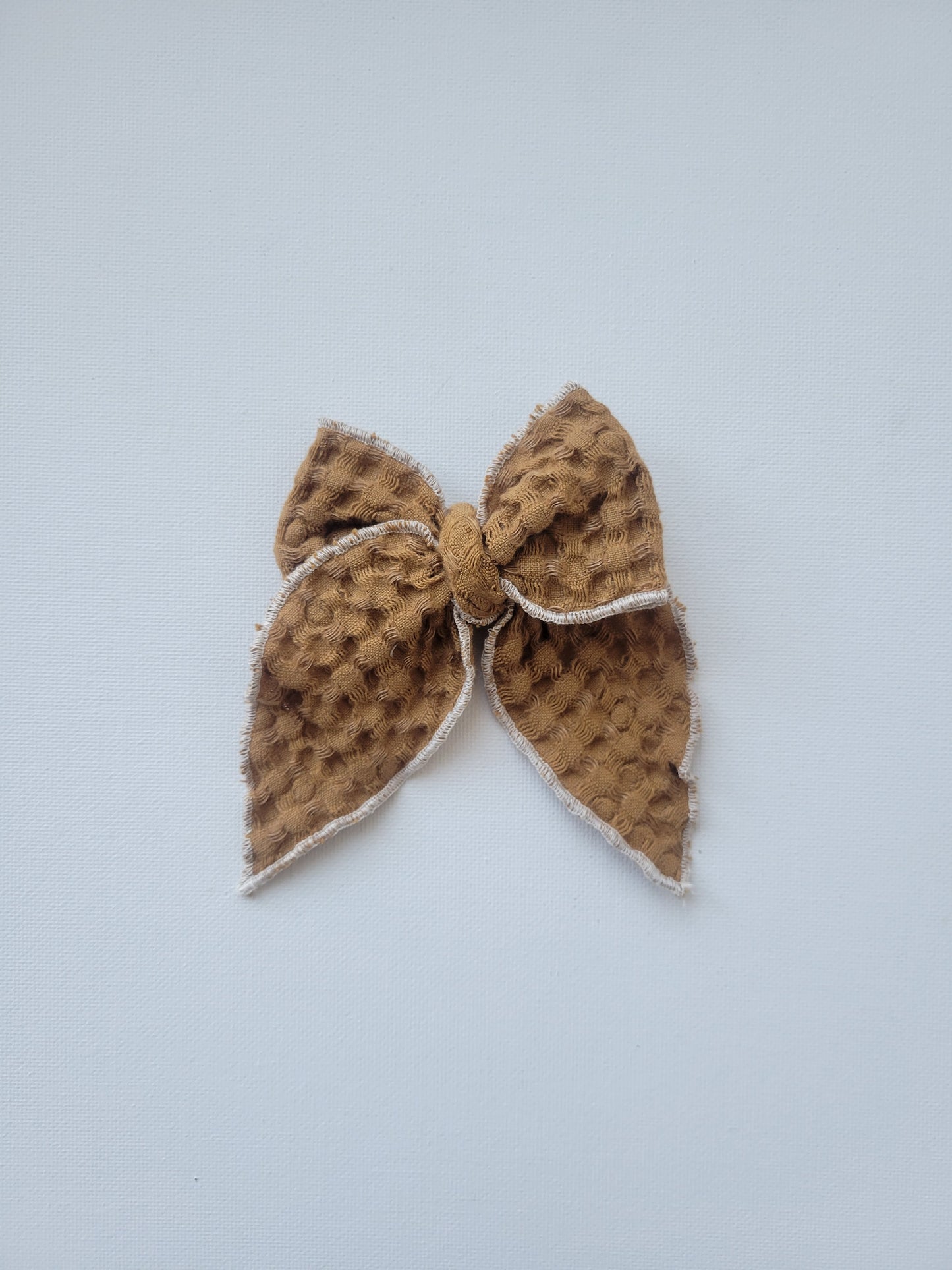 Midi Emery Bow- Clay Waffle